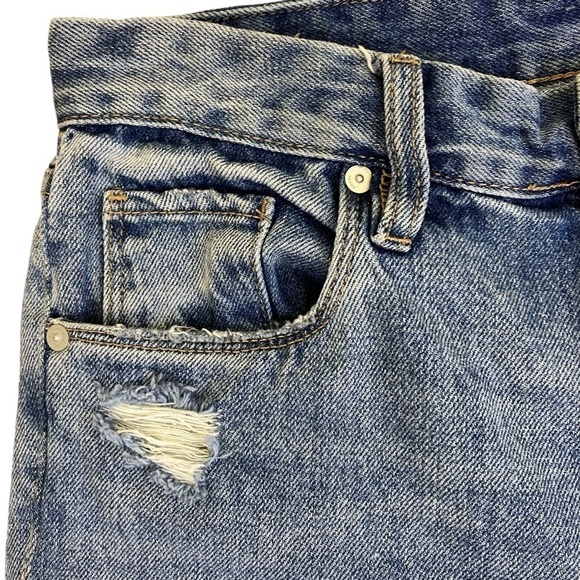 Blank NYC The Ludlow Crop Girlfriend Distressed Jeans with Star Patches Sz 27 - Picture 6 of 16